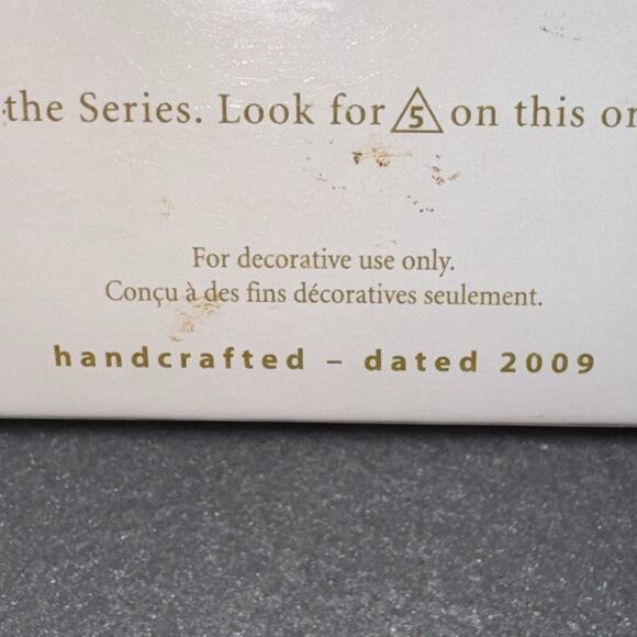 Hallmark 2016 Red-Headed Woodpecker Beauty of Birds Cloisonné Style Ornament - Picture 10 of 14